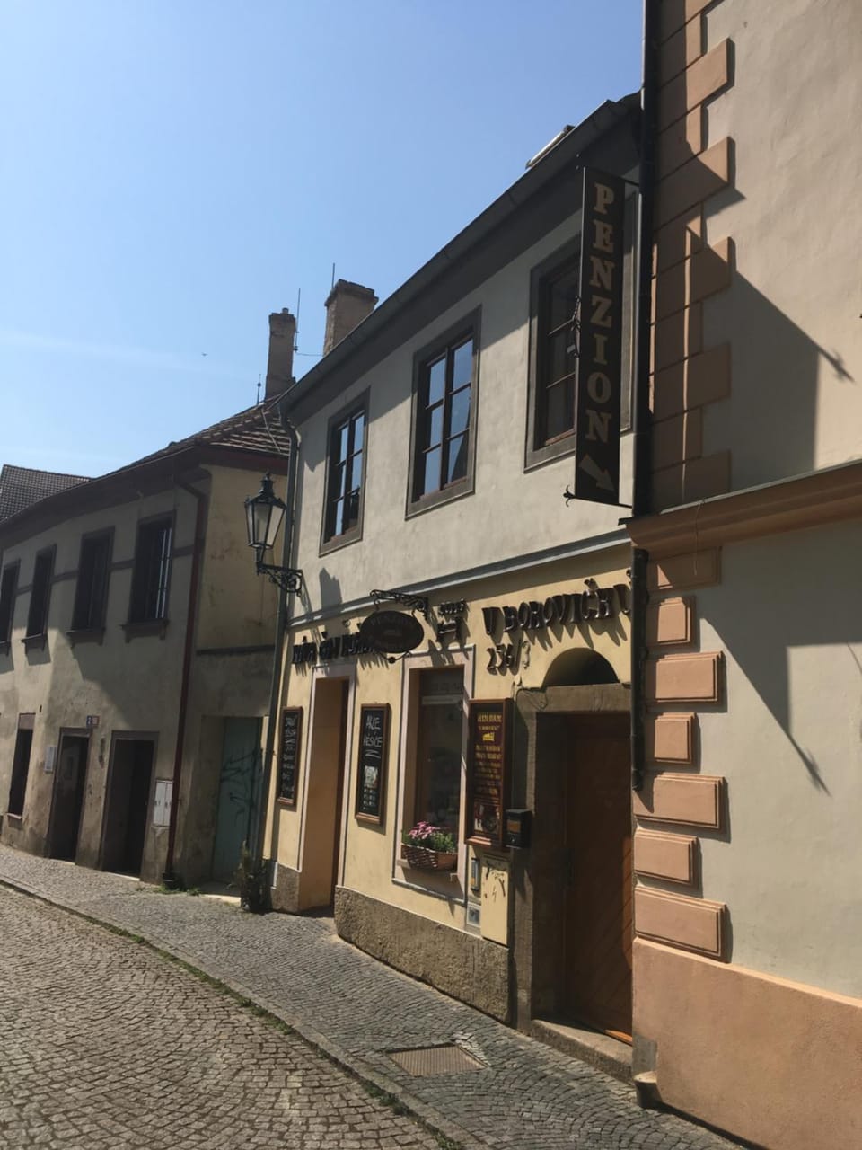 Property building, Facade/entrance
