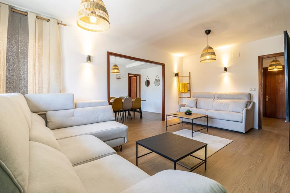 Lounge or bar