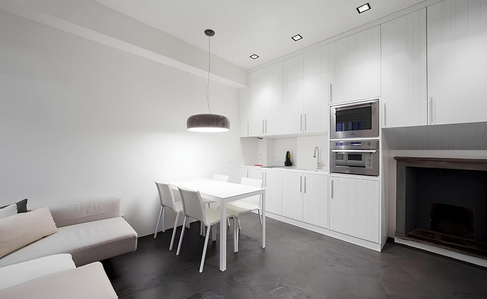 Kitchen or kitchenette, Living room, Dining area, oven
