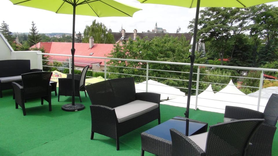 Spring, Day, Summer, Balcony/Terrace
