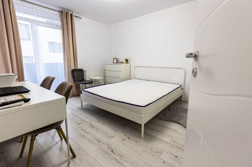 Aparthotel West Marina Cluj - parcare gratuita, self check in 24h, Cluj Arena 10 minute! Apartment in Cluj-Napoca