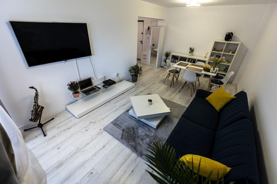 Aparthotel West Marina Cluj - parcare gratuita, self check in 24h, Cluj Arena 10 minute! Apartment in Cluj-Napoca