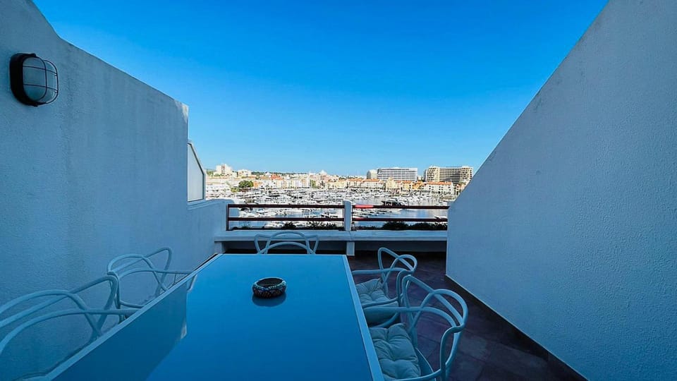 Balcony/Terrace, Balcony/Terrace