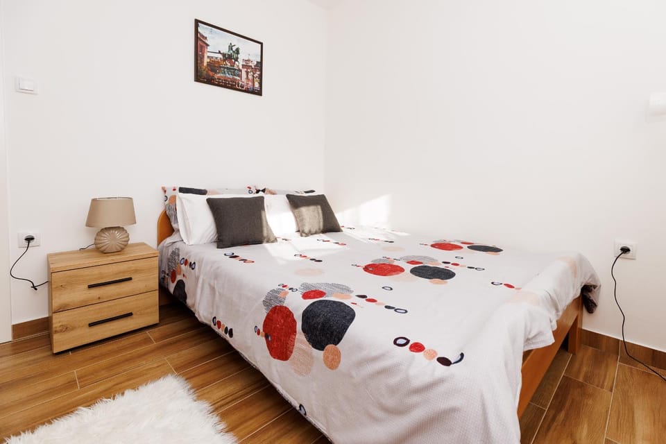 Shiny Apartment in Belgrade