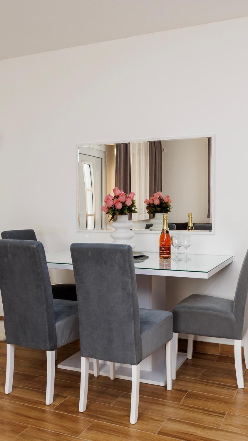 Shiny Apartment in Belgrade