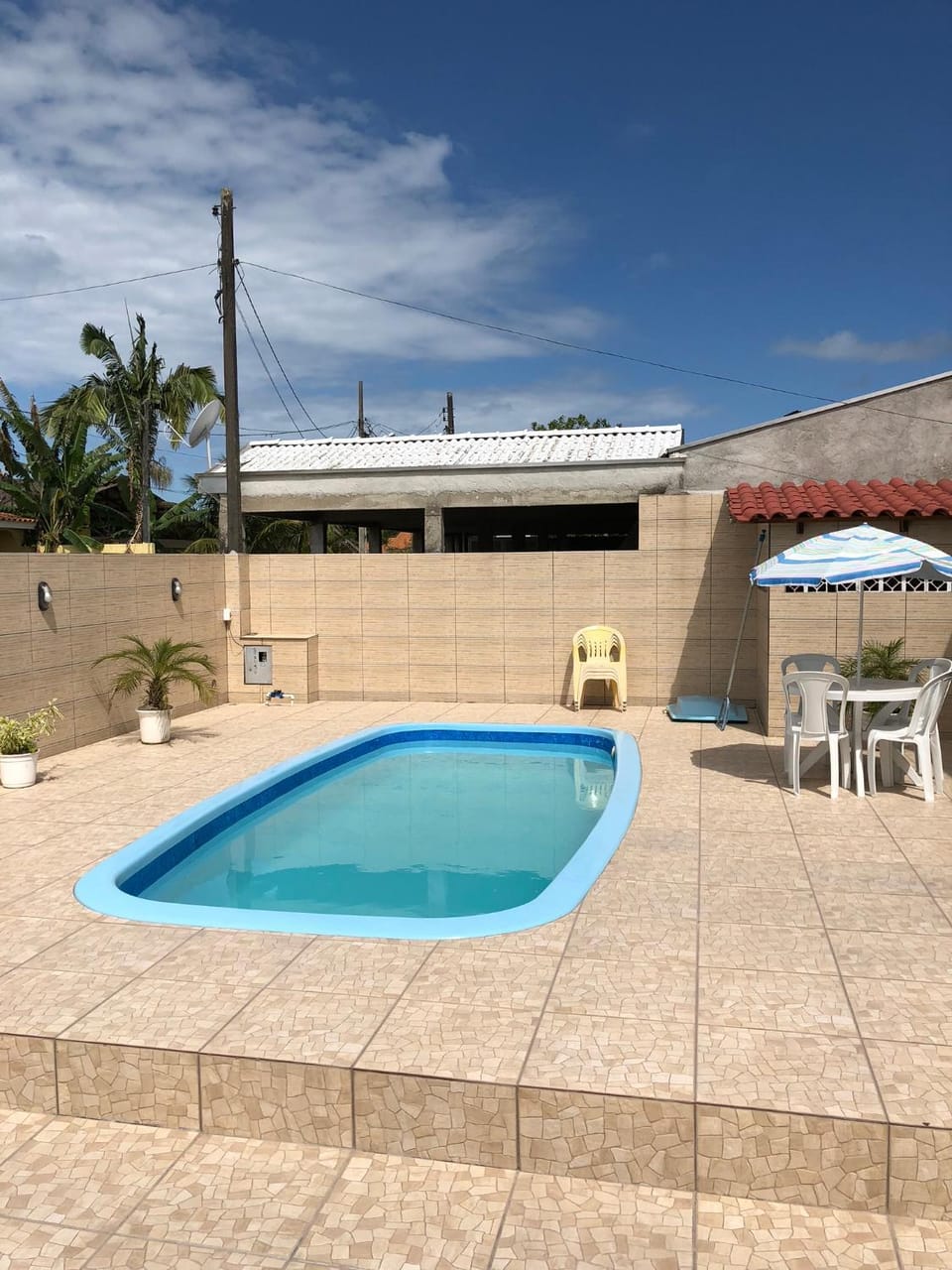Casa de 3 quartos com piscina em Guaratuba House in Guaratuba