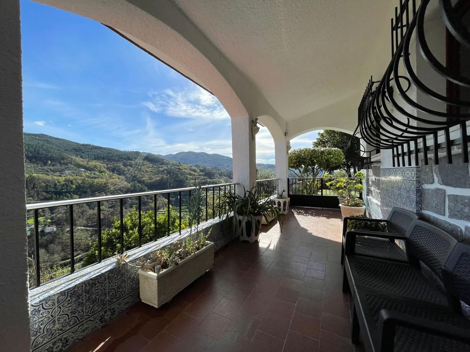 Casa d'Além - Gerês Villa in Viana do Castelo District, Portugal