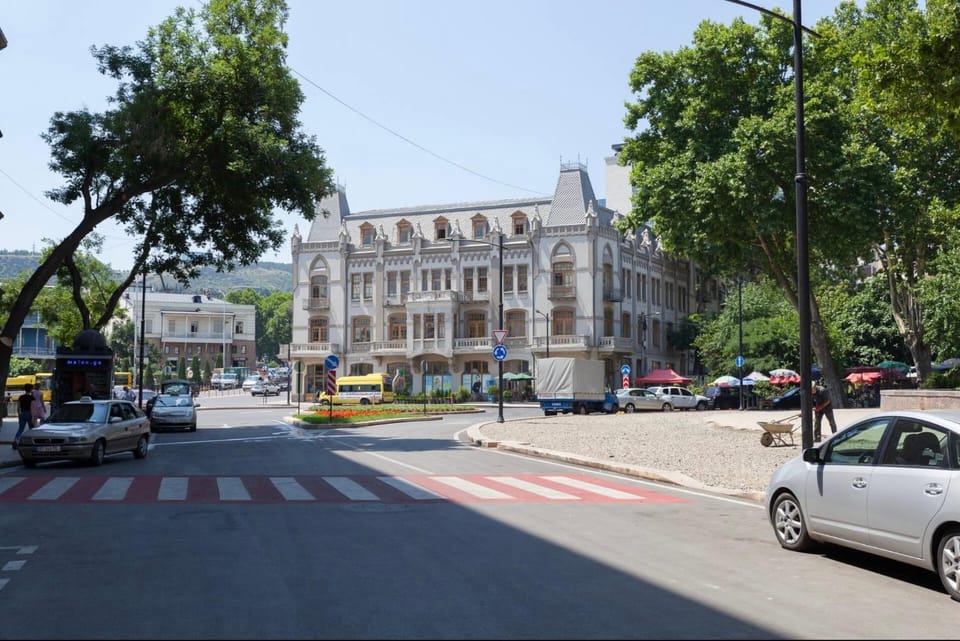 Neighbourhood, City view, Street view, Location