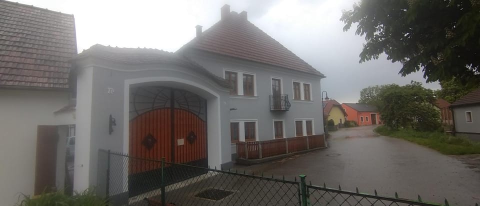 Property building, Street view
