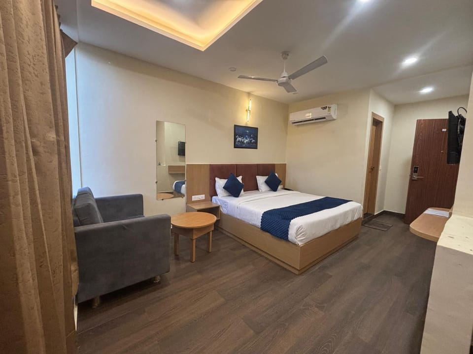 Hotel Ananta Inn Hotel in India