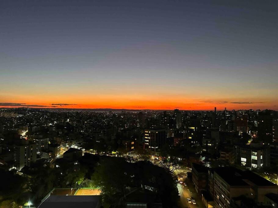 Loft Novo AH1603 Alto Padrão Vista Pôr do Sol Apartment in Porto Alegre
