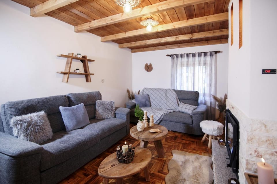 Living room, Seating area, Bedroom