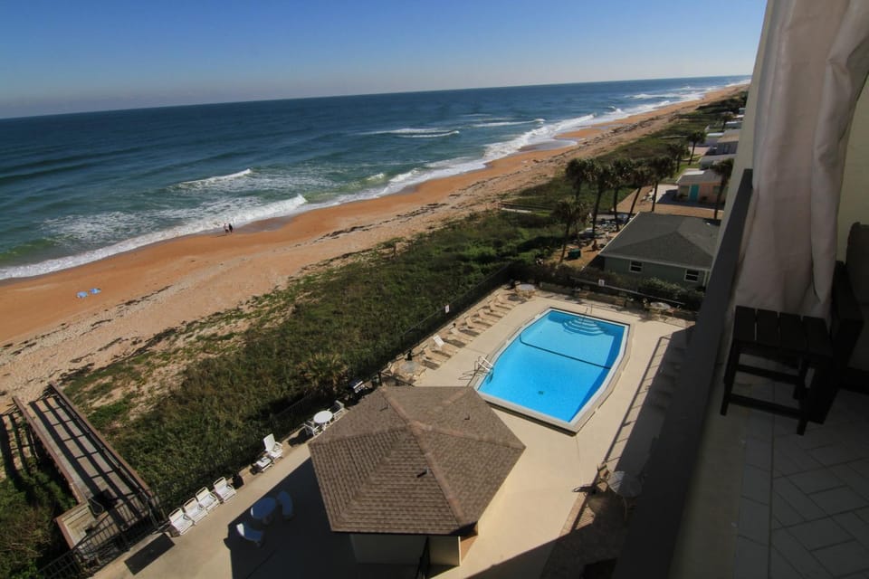 Luxury, Direct Oceanfront Unit and Balcony, Southeast Corner, Heated Pool, Garage Parking House in Daytona Beach