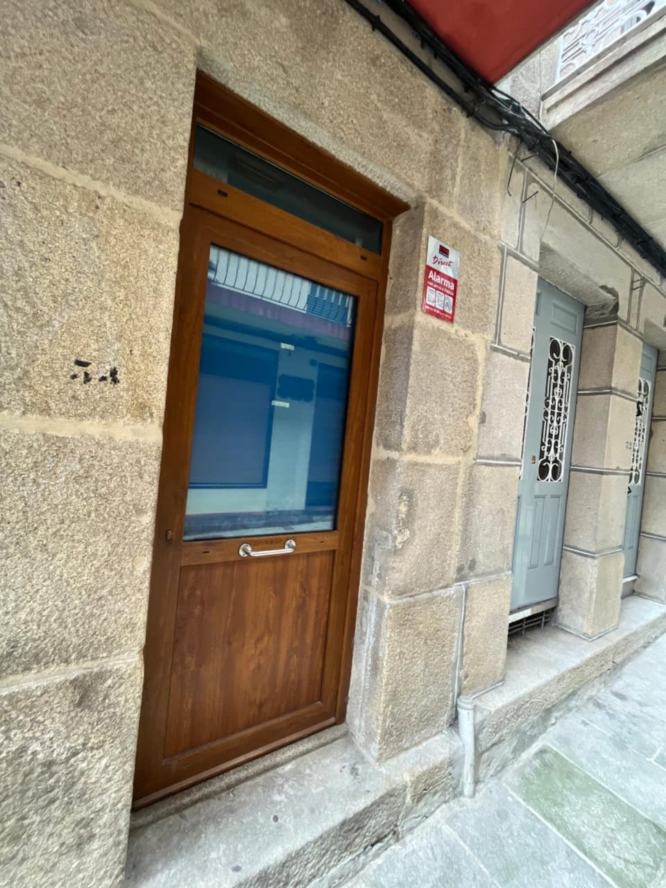 Facade/entrance