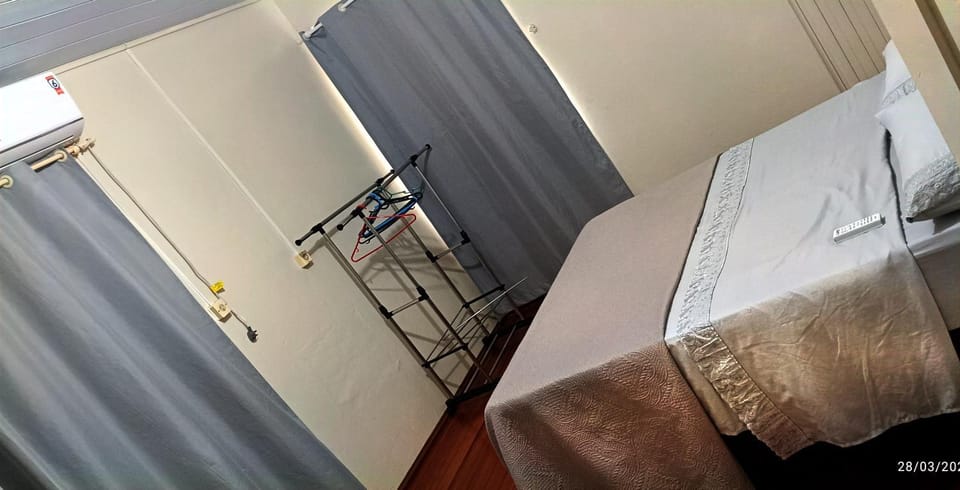 Bed, Bedroom, hair dresser, air conditioner