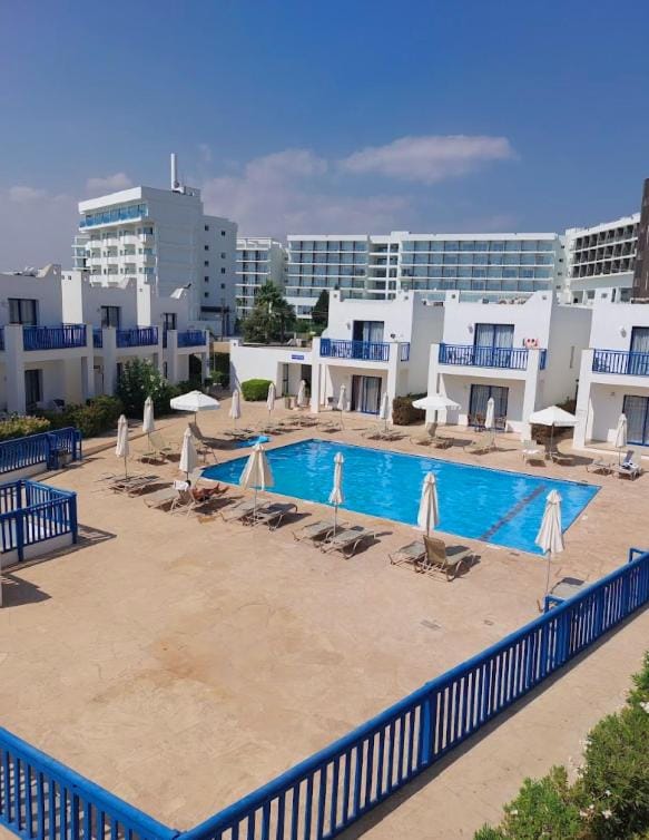 Kritamo Beach Hotel Apartments Hotel in Ayia Napa