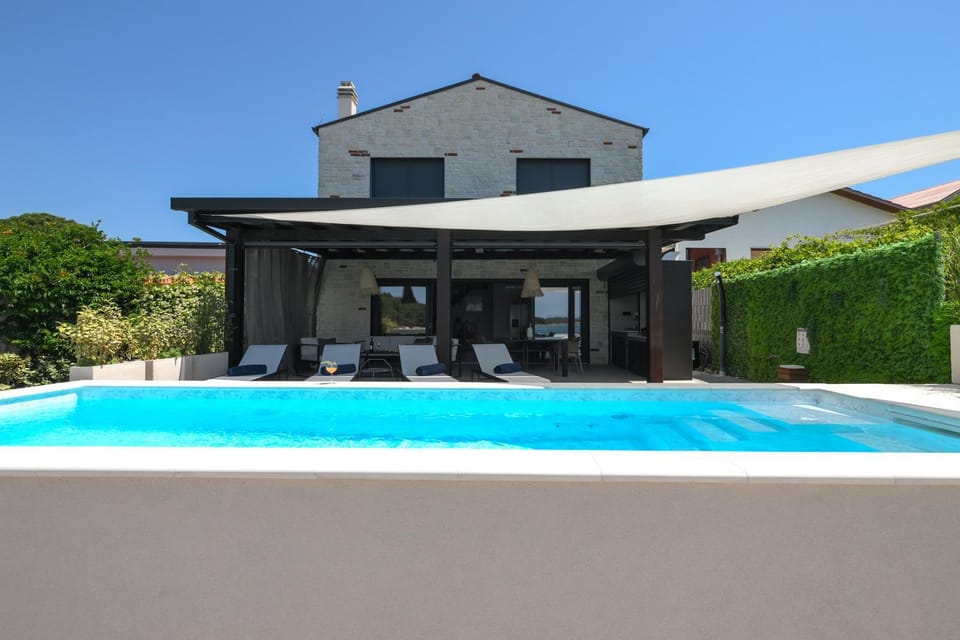 Luxury Feel Good House by the Sea with the Pool Villa in Šibenik-Knin County, Croatia