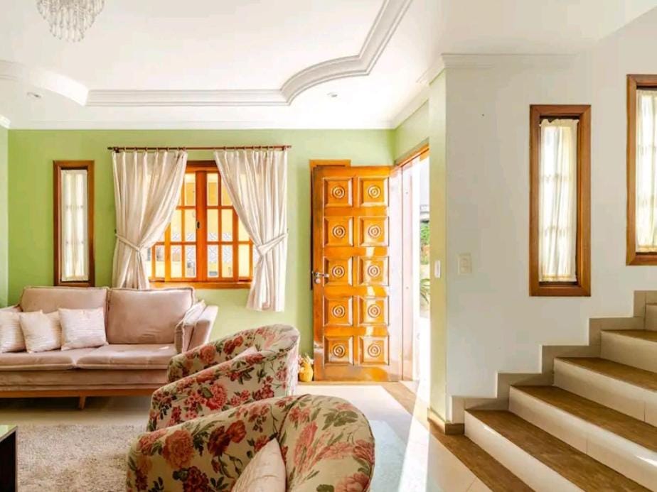 Casa espaçosa e aconchegante com lareira em Campos do Jordão House in Campos do Jordão