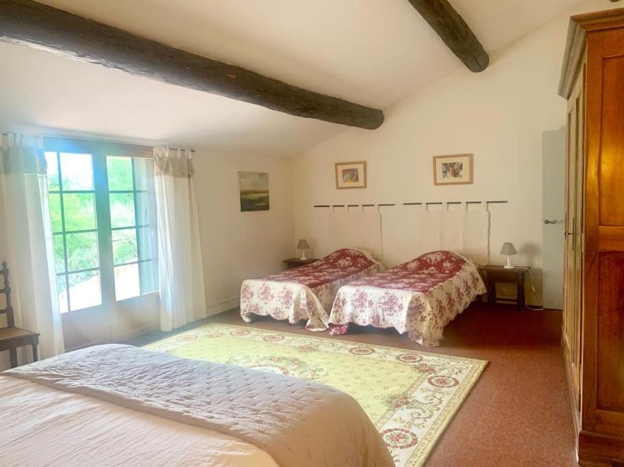 Maison en Provence au bord de la rivière House in Provence-Alpes-Côte d'Azur