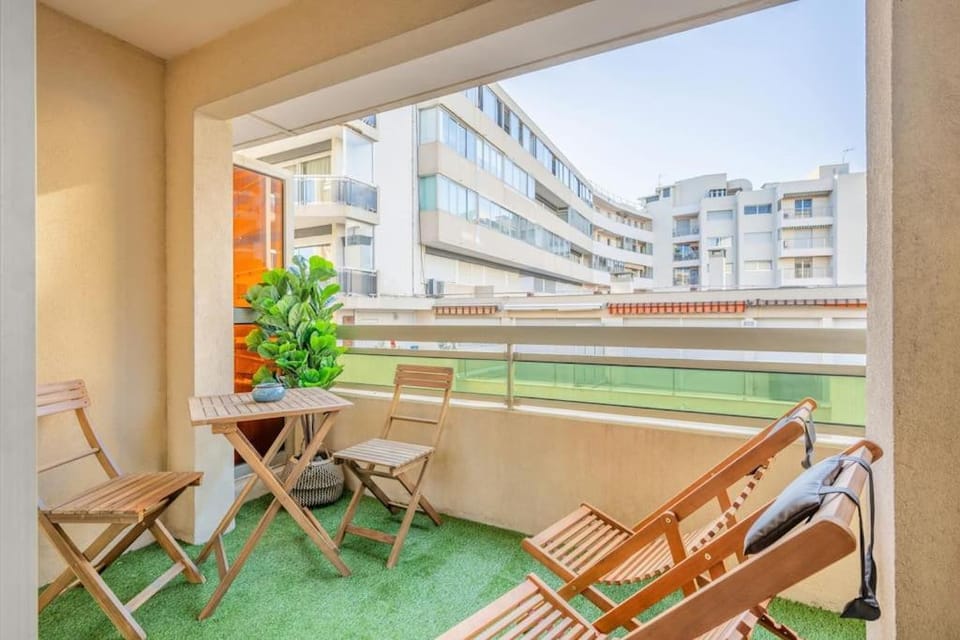 Superbe T1 bis - à 20m de la plage - refait à neuf Apartment in Saint-Raphael