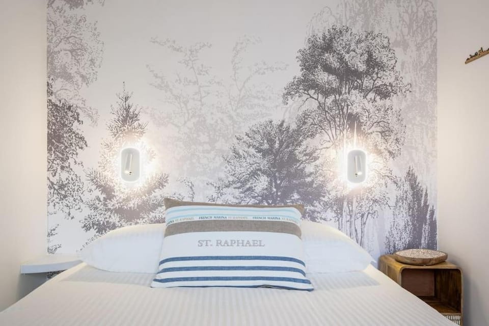 Superbe T1 bis - à 20m de la plage - refait à neuf Apartment in Saint-Raphael