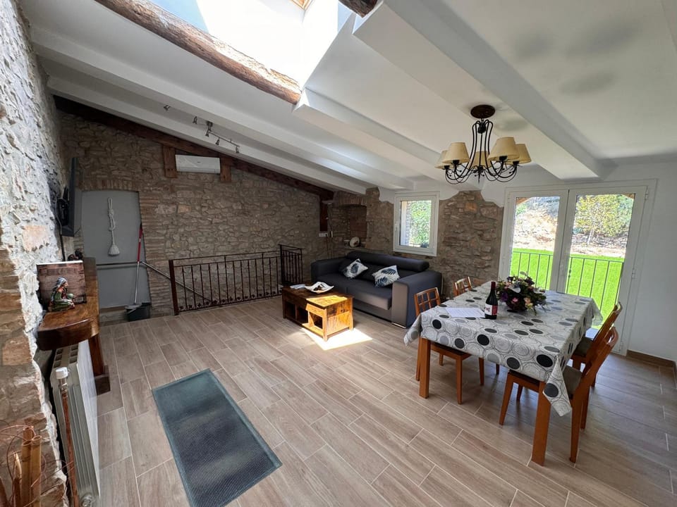 Casa de La Serra House in Catalonia