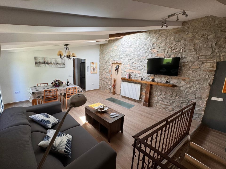 Casa de La Serra House in Catalonia