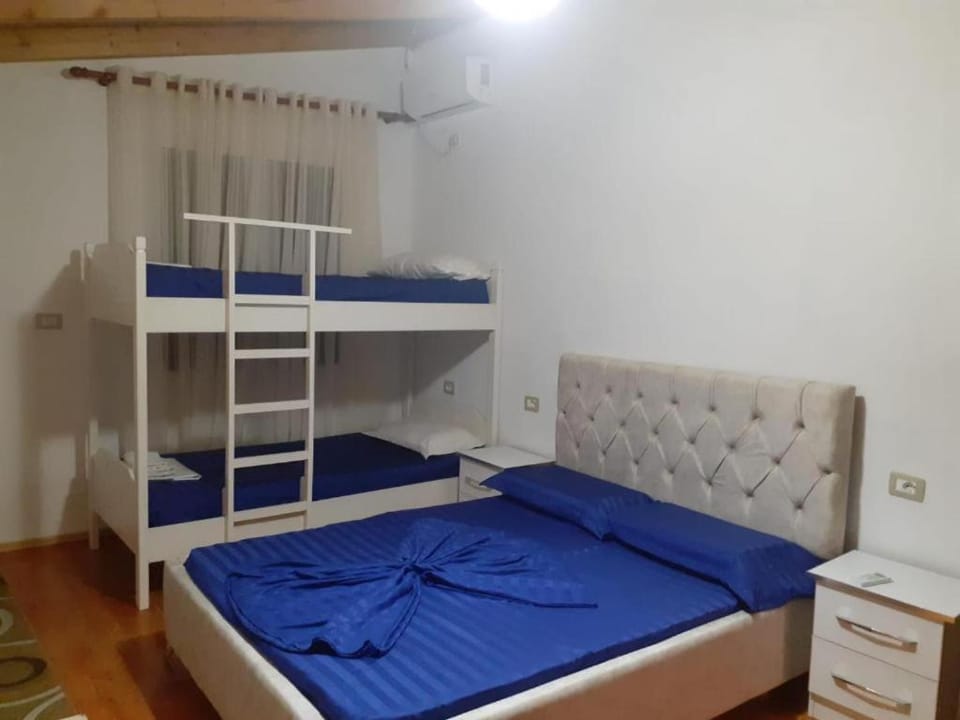 Aaron Villa 1 Bed and Breakfast in Vlorë County, Albania
