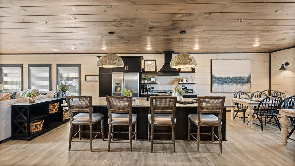 Royce's Retreat Chalet in Sevier County