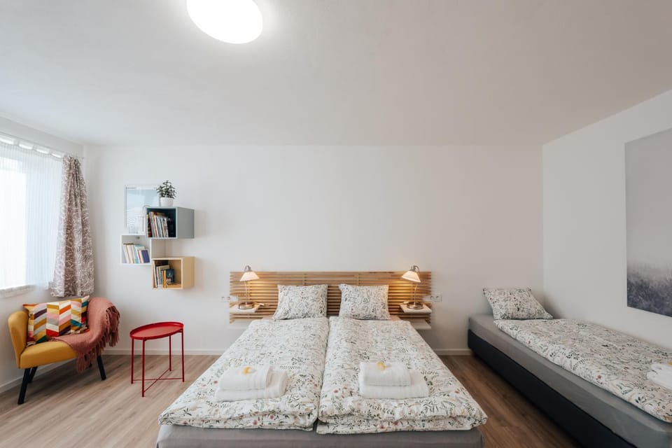 Bed, Bedroom