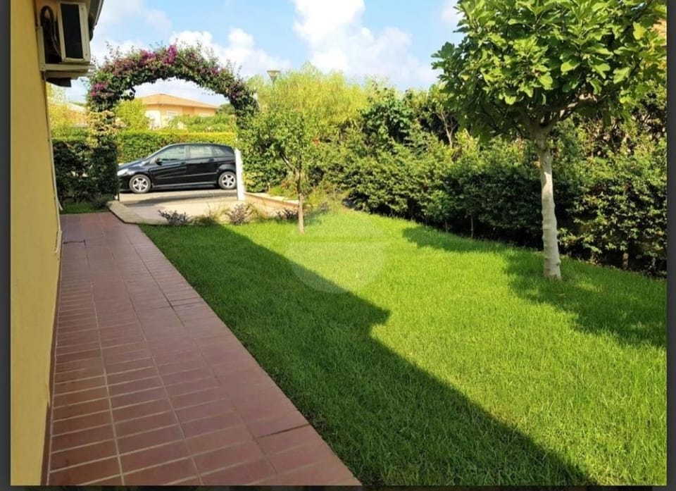 Garden, Garden view