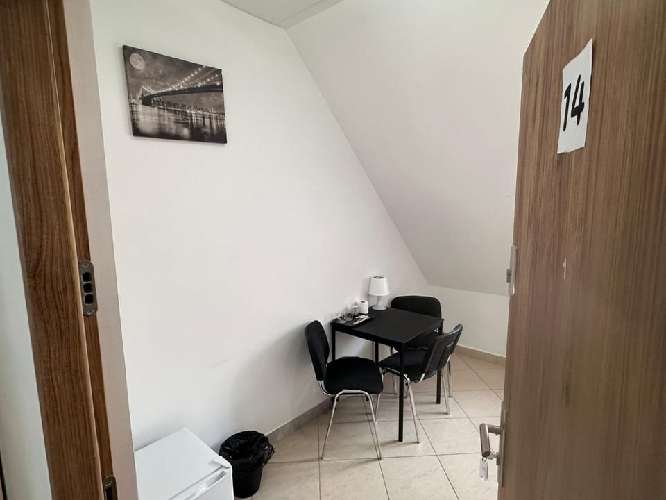 Apartamenty Gołębia-Economic Bed and Breakfast in Poznan