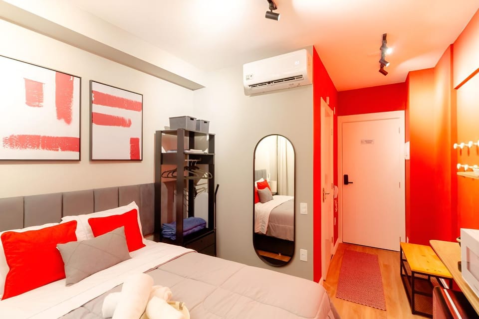 Bed, Bedroom, locker, towels, air conditioner