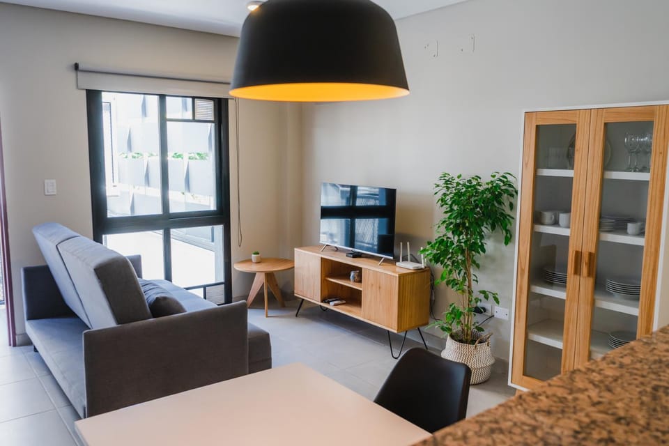 Communal lounge/ TV room, TV and multimedia, Living room, Seating area