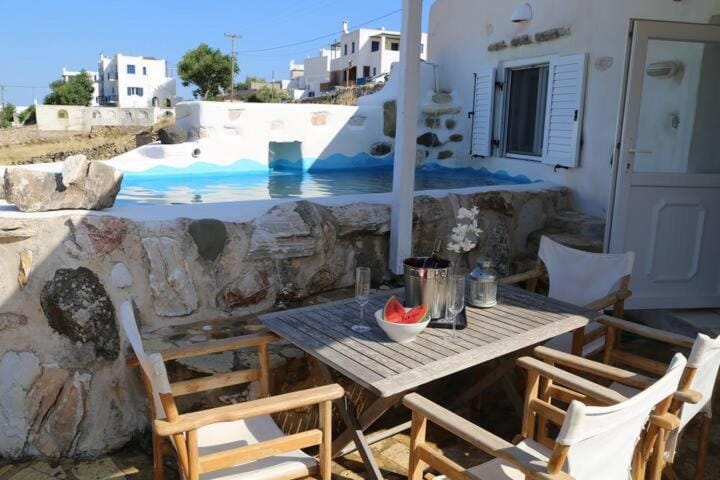 Day, Natural landscape, View (from property/room), Balcony/Terrace, Food and drinks, Seating area, Dining area, Pool view, Swimming pool, Drinks, sunbed