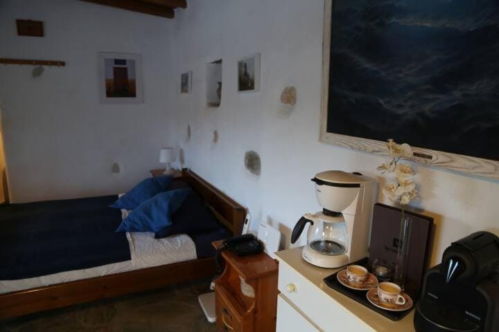 Bed, Coffee/tea facilities, Bedroom