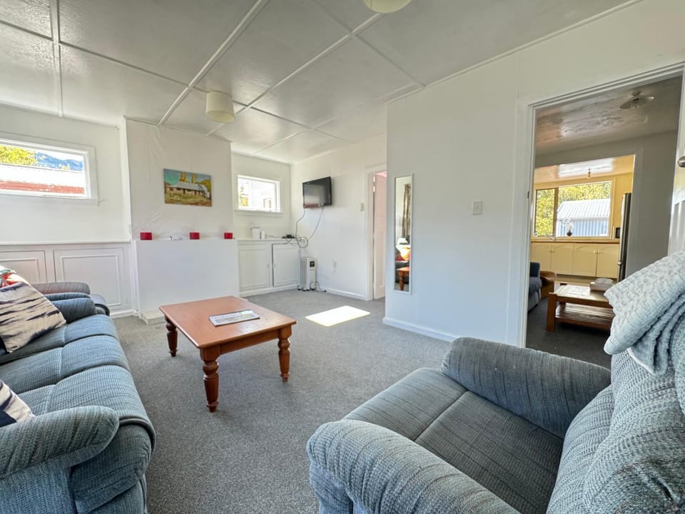 45 Scarborough Terrace House in Hanmer Springs