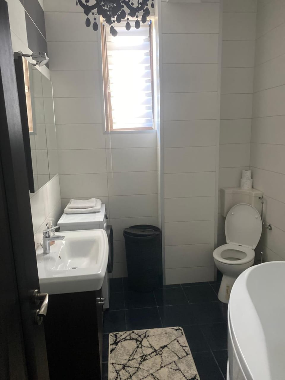 University Lake View Apartment in Constanta