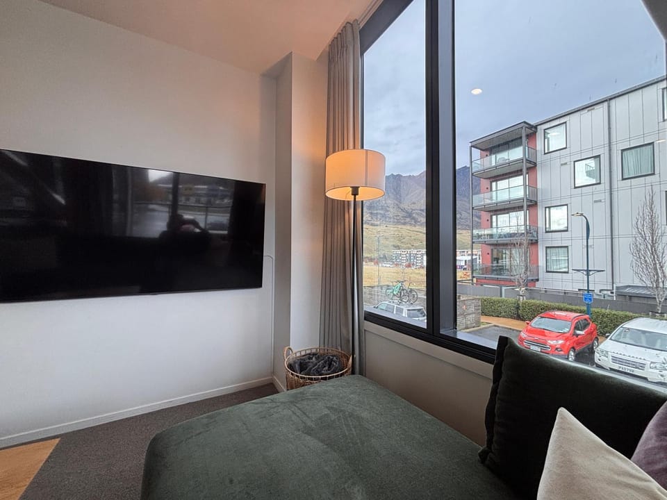 TV and multimedia, Living room