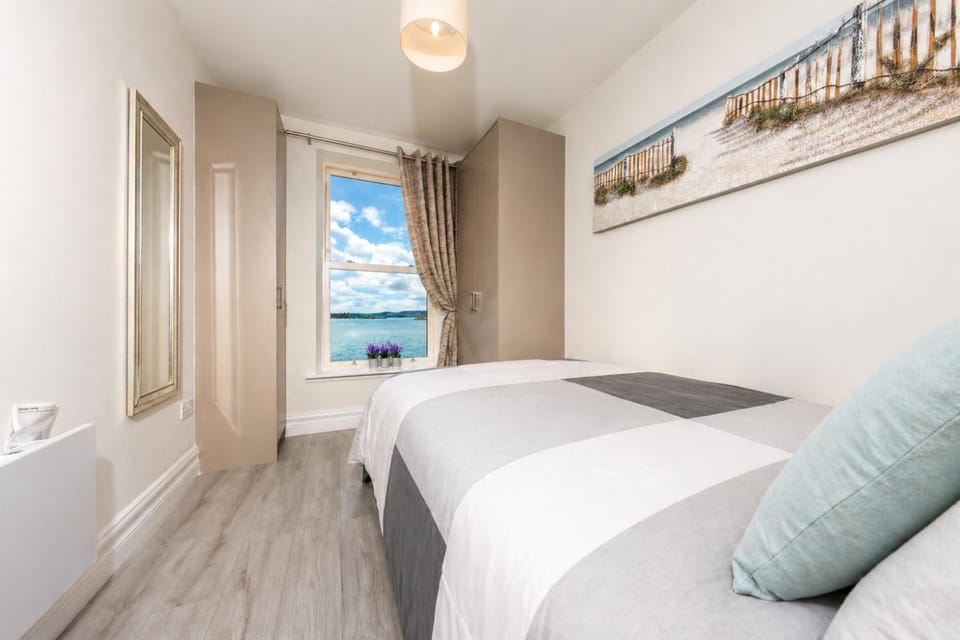 Bedroom, Sea view