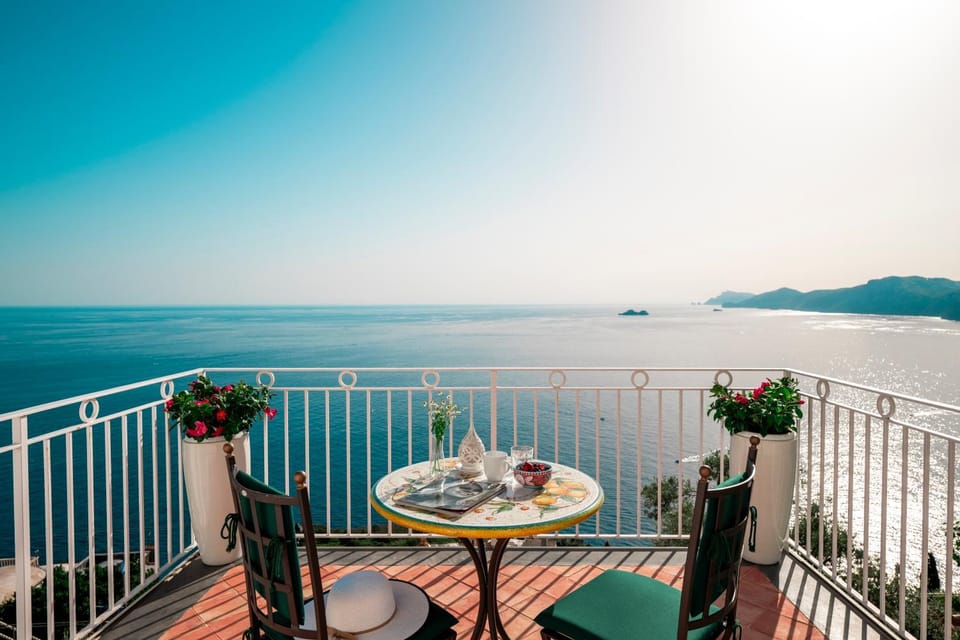 View (from property/room), Balcony/Terrace, Sea view