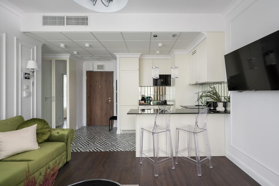 TV and multimedia, Kitchen or kitchenette, Living room, Seating area, Dining area, oven, pet friendly, stove