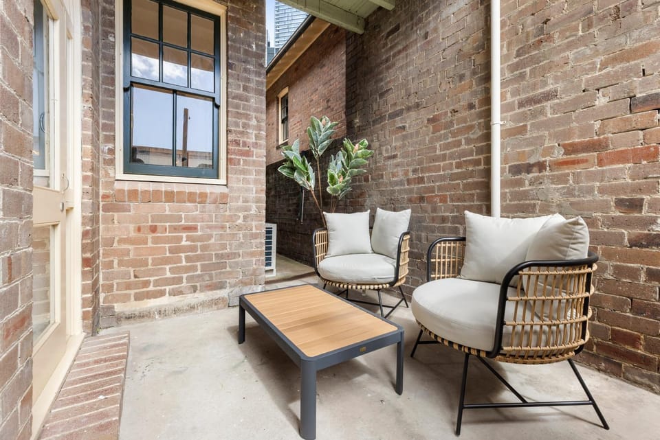 Patio, Seating area