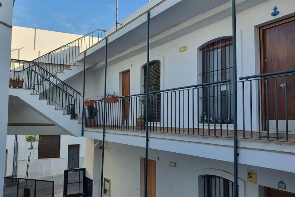 Property building, Balcony/Terrace