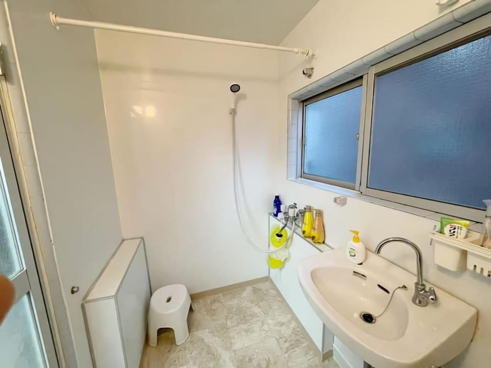 Sakai Apt 403 サカイマンション403 Apartment in Osaka