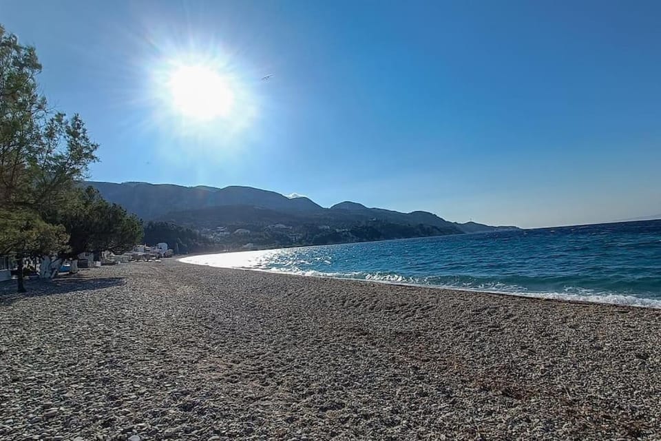 Όμορφο διαμέρισμα με θέα το Αιγαίο Apartment in Samos, Greece