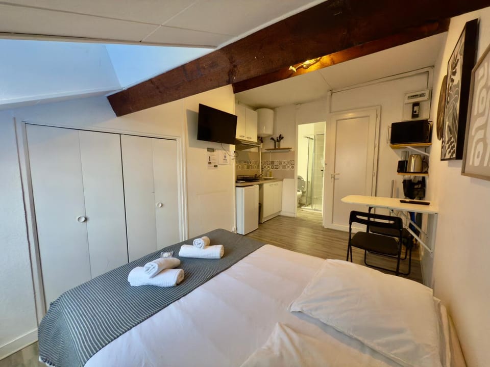 «Studio 2» rue Huchette - DABNB Apartment in Limoges