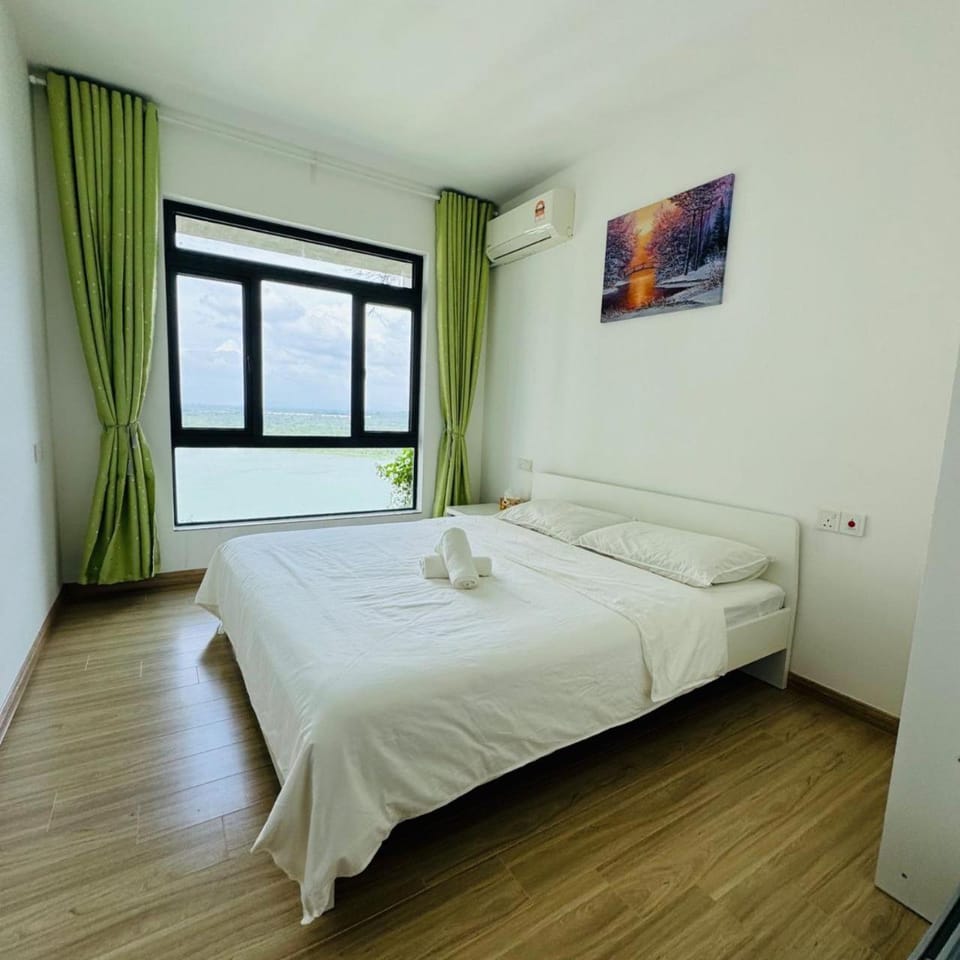 Seaview 2B1R 4pax Condo Forest City 1G-2105 Apartment in Johor