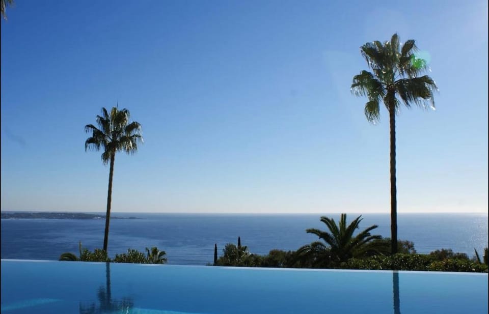 Appart 2P Vue Mer Panoramique Cannes Eden Apartment in Cannes