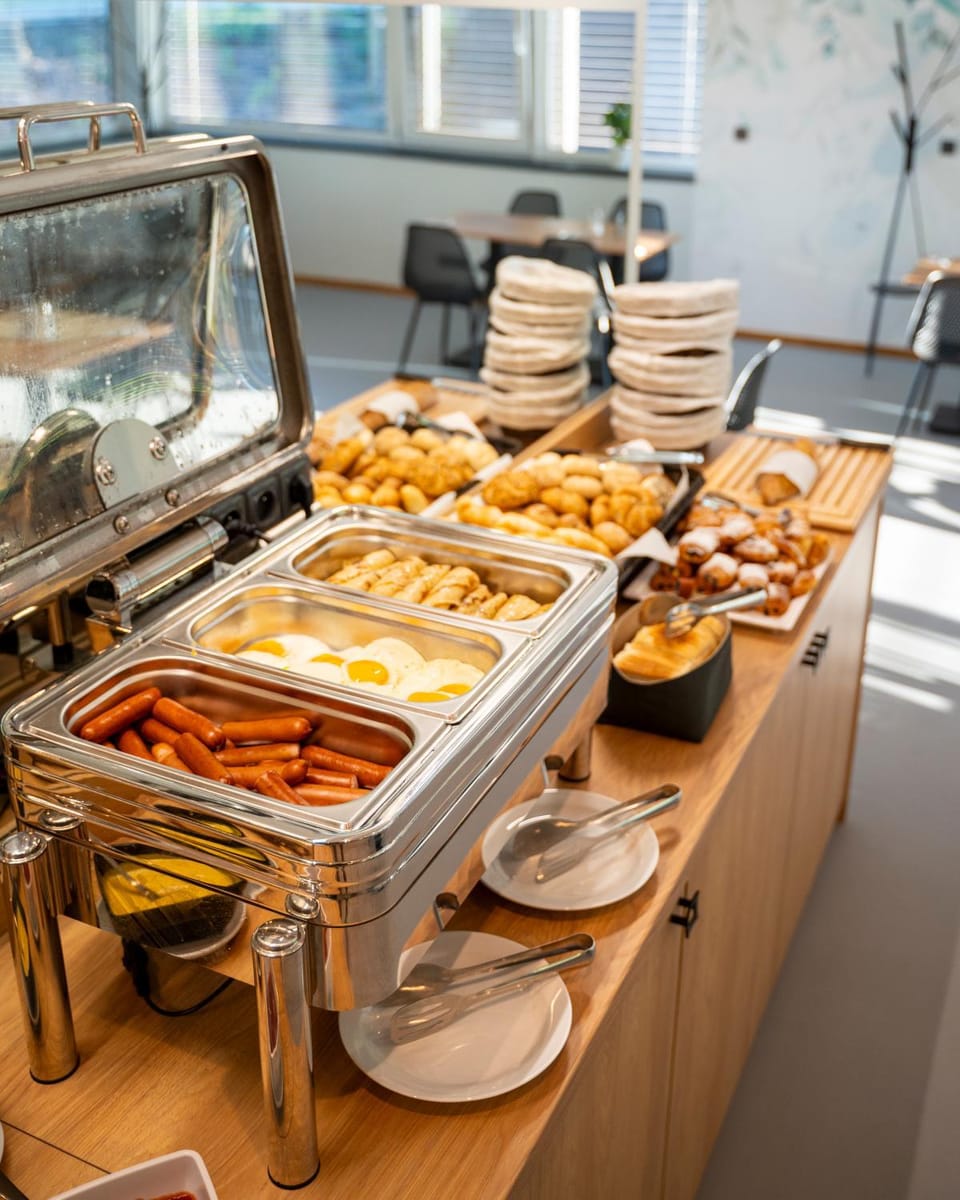 Buffet breakfast